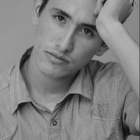 Sergio Flores Rivera, autor del poema'“Duermo”''