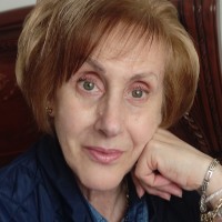 Carmen Escribano, autor del poema'¿ En el cielo?''
