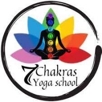 7chakrayogaschool, autor del poema'500 hour Yoga Teacher Training in Rishikesh''